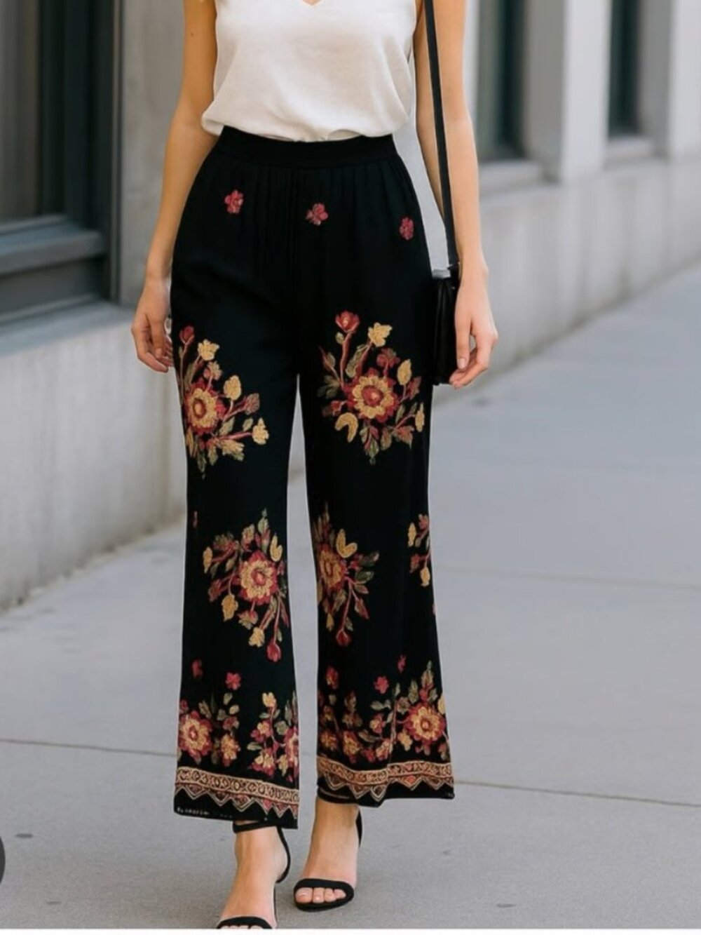 Liv Los Angeles Size L Black Wide Leg Embroidered Pants